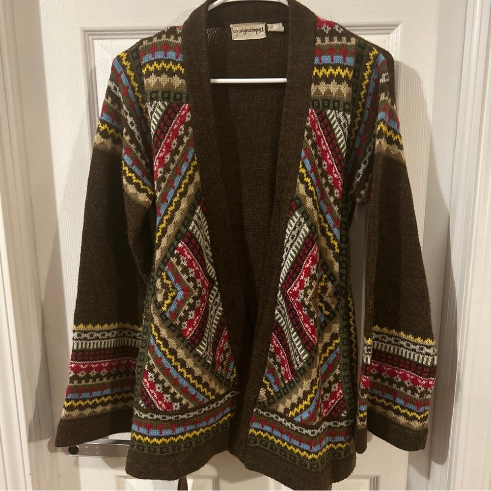 Vintage Cardigan Sweater with flair sleeves. Size Medium